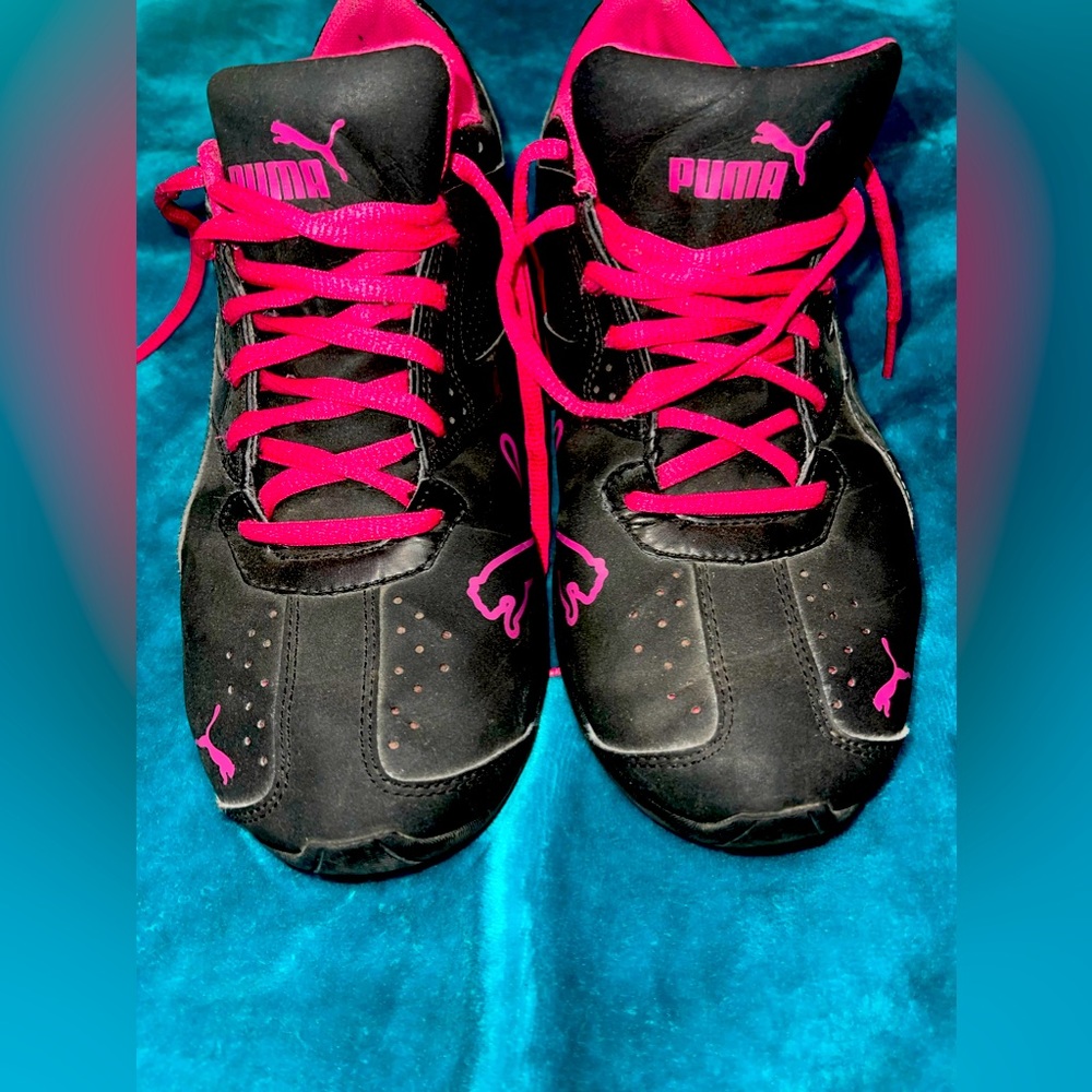 Women’s Puma shoes